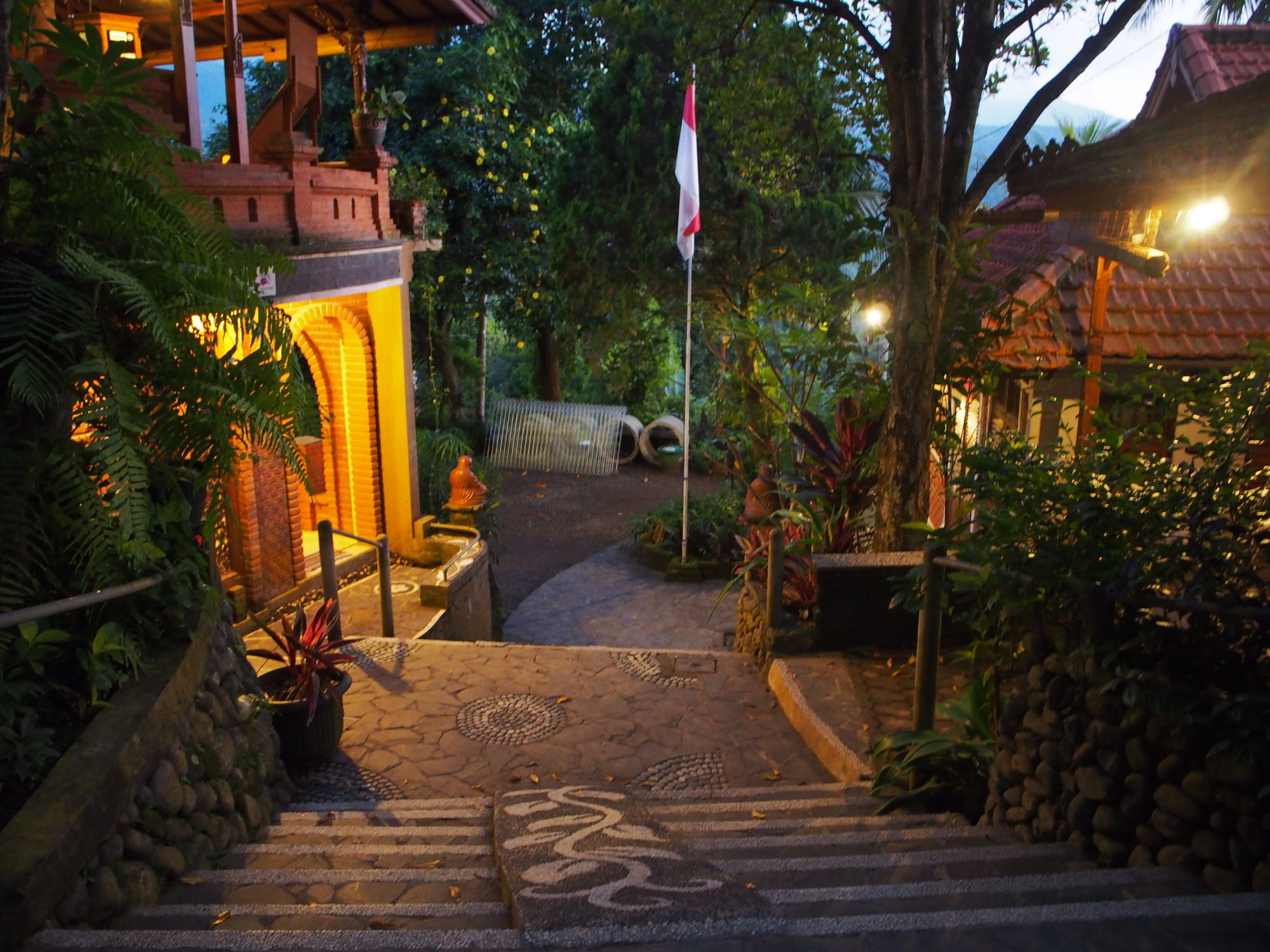 Puri Lumbung Cottages Gobleg  エクステリア 写真